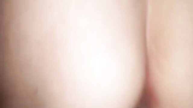 Blurry closeup of mature wife's pale ass in reverse cowgirl ride