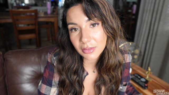 Sloansmoans in sexy plaid shirt, busty brunette mommy game night tease