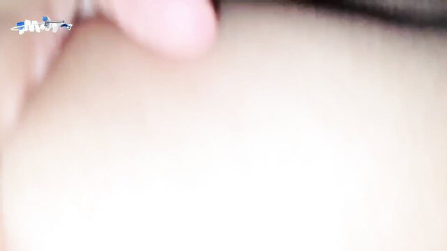 Sinhala babe Tani Gal's closeup lips and earring in steamy kiss tease
