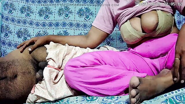 Indian mom gropes sleeping dad's cock in steamy jungle hookup