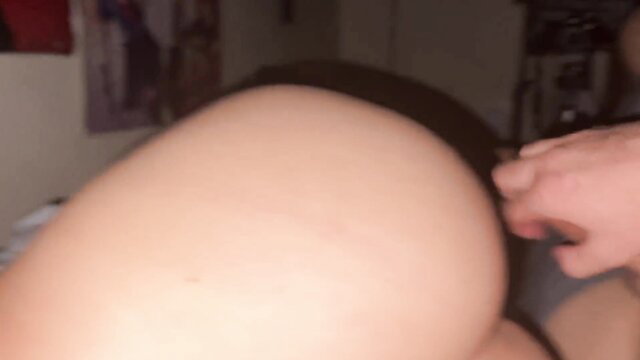 Eva Elfie thick white ass grabbed by hand in bed POV tease