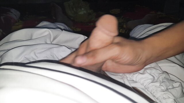 Desi babe's hand stroking hard cock closeup in steamy amateur session