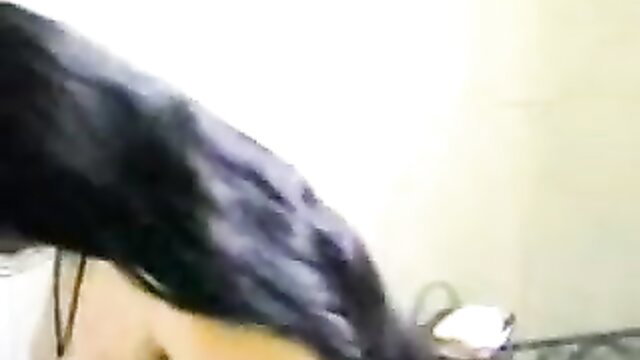 Hot Desi wife flaunts long black hair and naked body in public