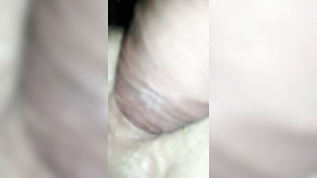 Close-up mature pussy creampie cum dripping out