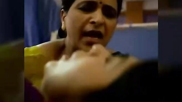 Indian bhabhi deepthroating in hardcore bedroom sex