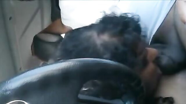 Indian mature housewife cock sucking in car, Desi Papa