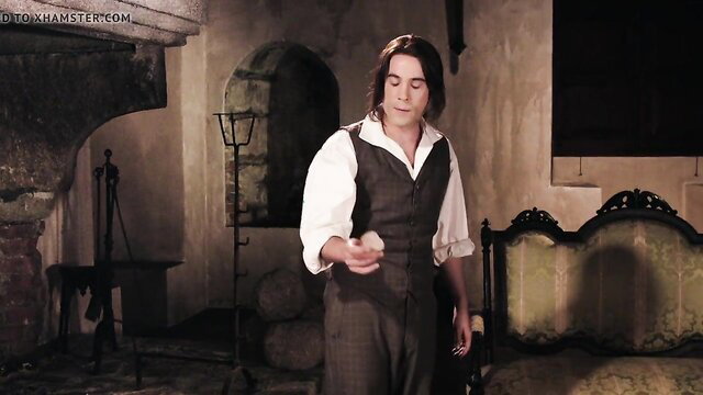 Miriam Giovanelli as sexy Mina in Dracula 3D