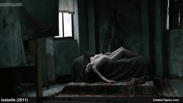 Halina Reijn nude lying on couch in hot movie scene