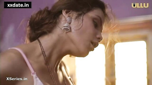 Indian Jija Saali steamy romance closeup, sultry brunette in pink bra