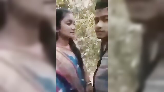 Deshi Indian GF in saree shares loving outdoor moment with BF