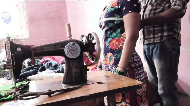 Mumbai Ashu bhabhi tailor fucked while measuring, Indian amateur sex