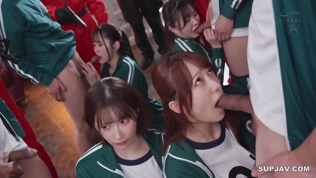 Squid Game JAV parody: Waka Misono, Mizuki Yayoi, Machi Ikuno suck cock in tracksuits