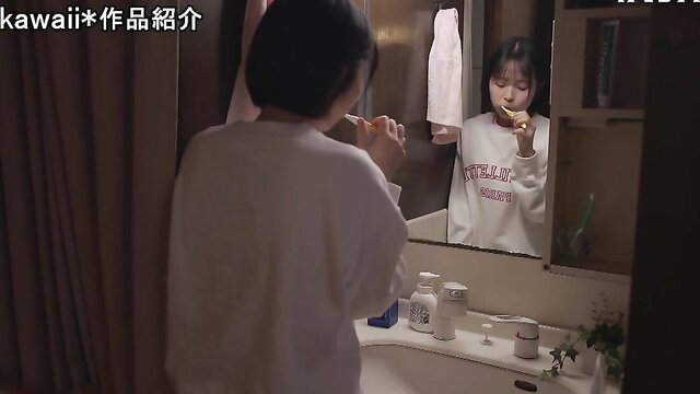 Natsu Hinata brushing teeth in mirror, casual sweatshirt, JAV softcore tease