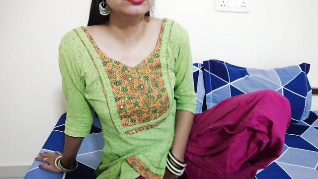 Saarabhabhi6 sexy Indian desi bhabhi in green salwar kameez big boobs