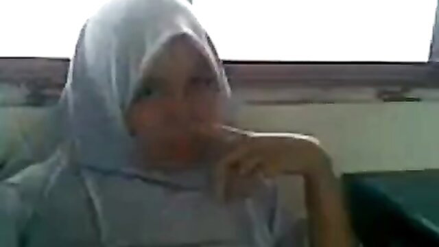 Malay hijab girl smiling seductively, amateur adult thumbnail