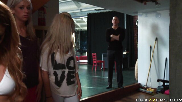 Lexi Belle in sexy LOVE tee with blondes at Brazzers studio