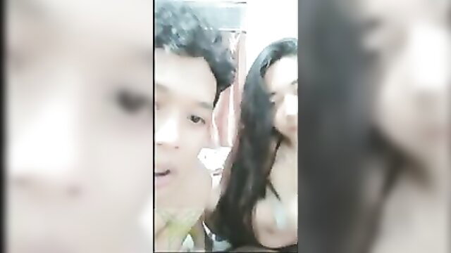 Indonesian ABG teen couple selfie amateur fuck live stream