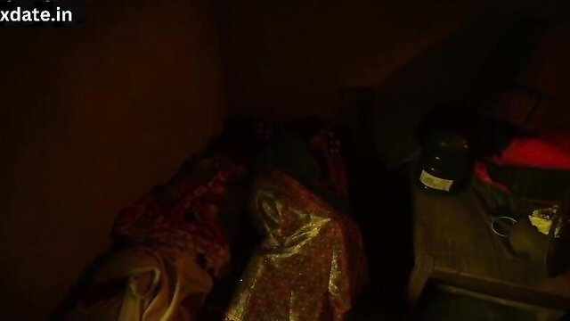 Sexy girlfriend Pooja sucking cock in dim bedroom amateur video