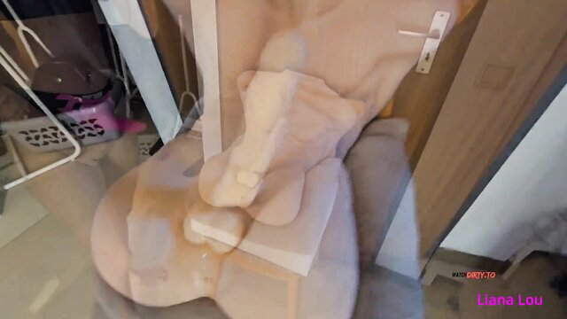 Liana Lou fucked hard in the ass closeup