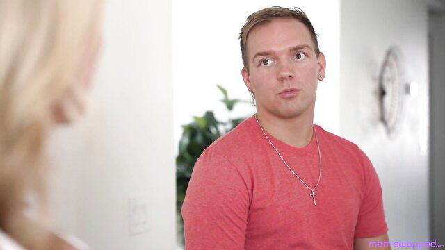 Hot blonde stepmom seduces buff guy in tight red shirt