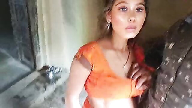 Hot Indian village bhabhi in orange saree top groped by man