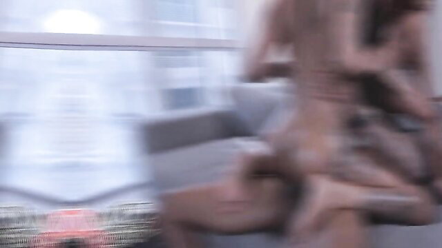 Mini Stallion gorgeous ebony bimbo in steamy threesome action