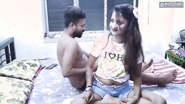 Tina Nandy lookalike sexy Indian step-sis in crop top shorts with bro