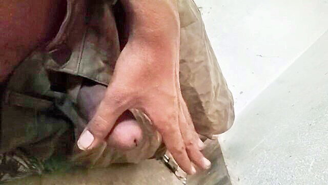 Indian girl bent over, hand grabbing big ass cheeks in sexy XXX video