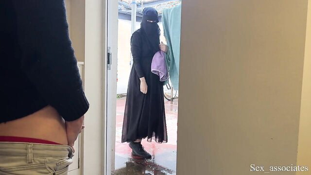 Muslim niqab woman watches man jerk off, pregnant neighbor taboo