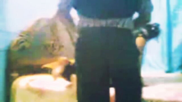 Bangladeshi Dulavai hard fucks Shali from behind in hot amateur action