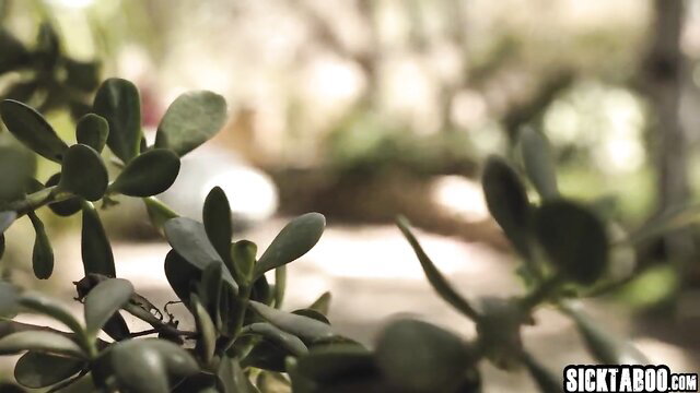 Kenna James and Jane Wilde in lesbian teen MILF passion