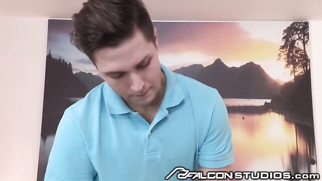 Sean Zevran hot twink in tight polo gets steamy massage