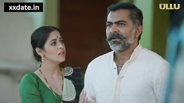 Indian sasur in white kurta seduces bahu in green saree closeup