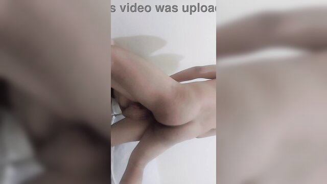 Houdahero Arab beauty in explicit sex embrace, nude ass and thighs