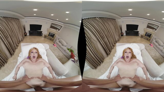 Lauren Phillips VR cosplayX spread pussy moan nude on couch
