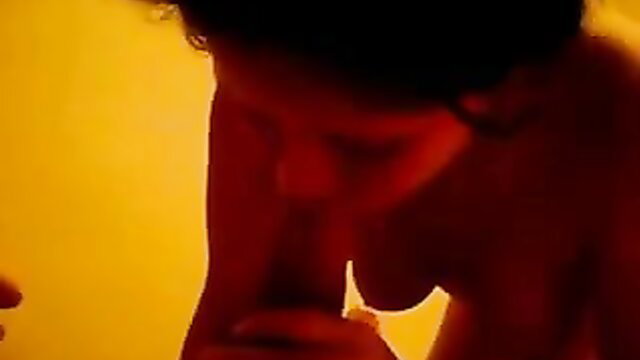 Brunette wife closeup sucking cock in homemade amateur blowjob