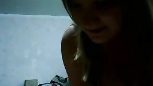 Hot Bulgarian GF closeup blowjob, amateur POV action