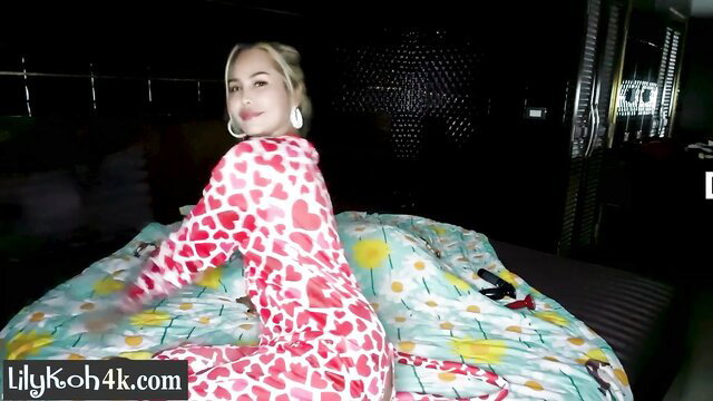 Lily Koh big ass Asian teen in sexy heart pajama on bed