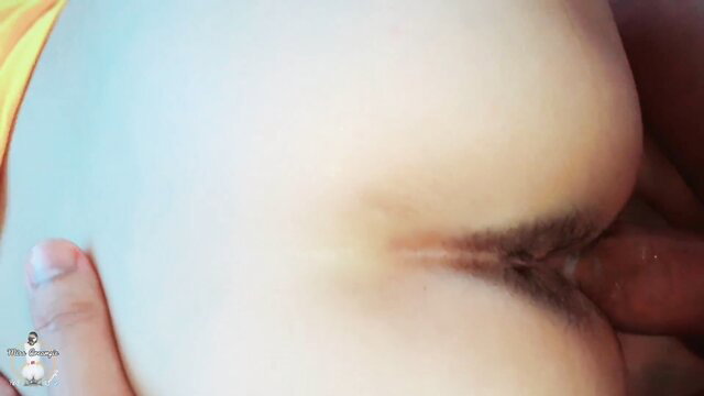 Thai stepsister creampie closeup: thick cock deep in shaved Asian pussy