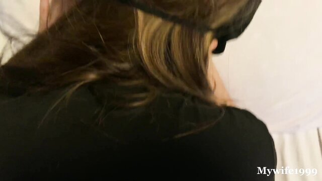 Thai amateur girlfriend rear view in cap before bedtime fuck