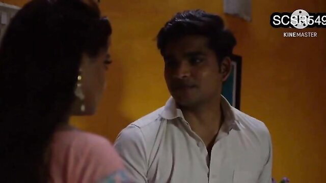 Hot desi bhabhi in pink saree with dewar in intimate bedroom talk