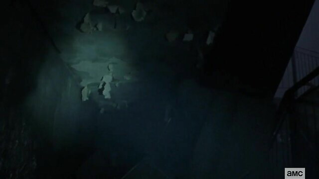 Dark zombie horror scene from The Walking Dead S9E13 thumbnail