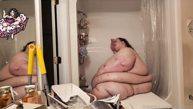 Massive SSBBW showering, huge belly rolls and fat body on display