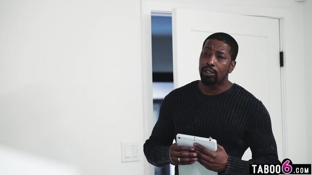 Nicole Kitt big booty ebony MILF holding tablet by door