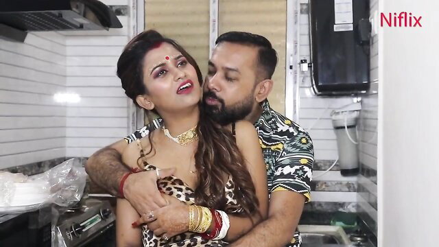 Desi bhabhi in leopard lingerie passionately kissed by bearded husband