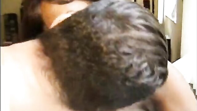 Ebony diva head between white boys in threesome munch