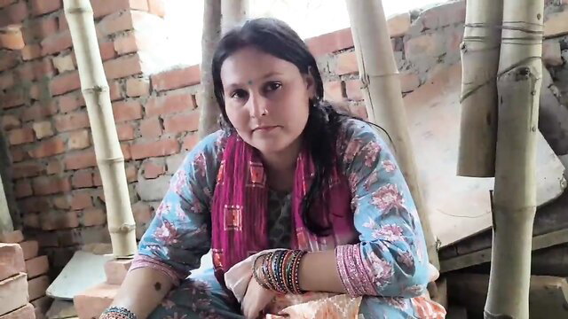 Puja Indian woman laborer in salwar kameez, ready for contractor fuck