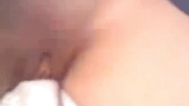 Amateur closeup pussy fingering and fisting wet hole