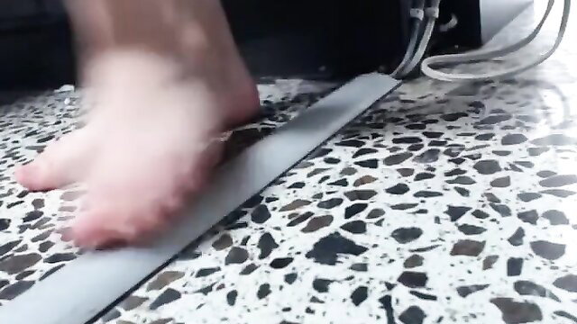 Secretary's perfect bare soles walking, cum on feet at work