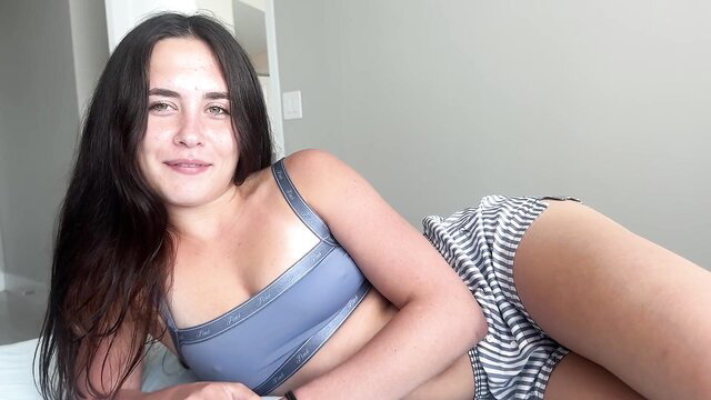 Daisy Pheonix petite stepsis in tight top and shorts, teasing pose